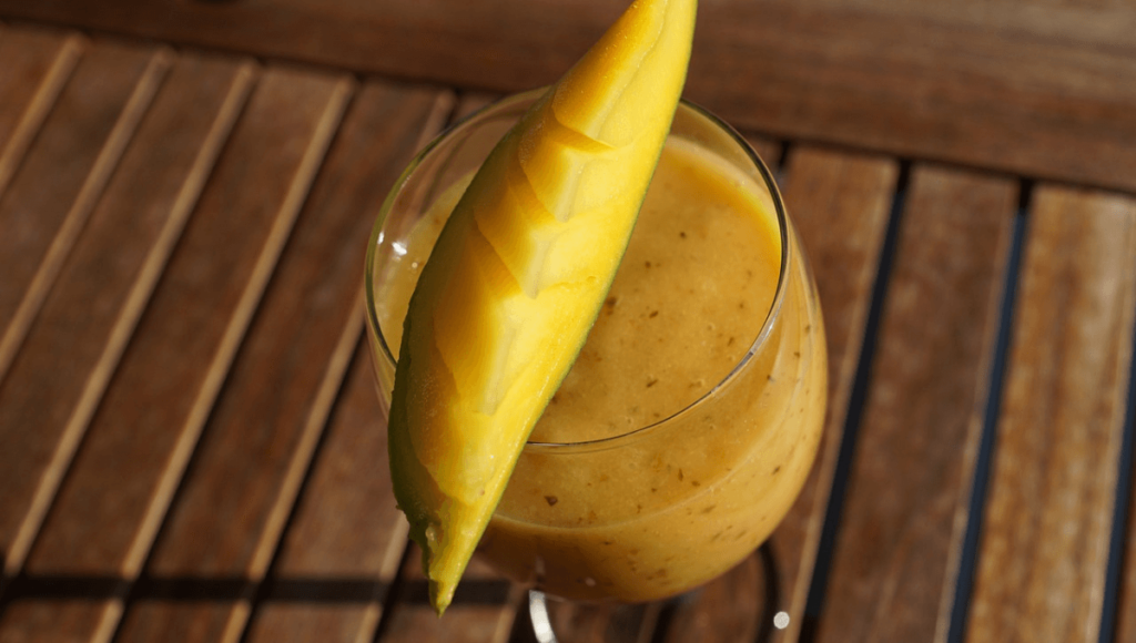 Pineapple Turmeric Smoothie
