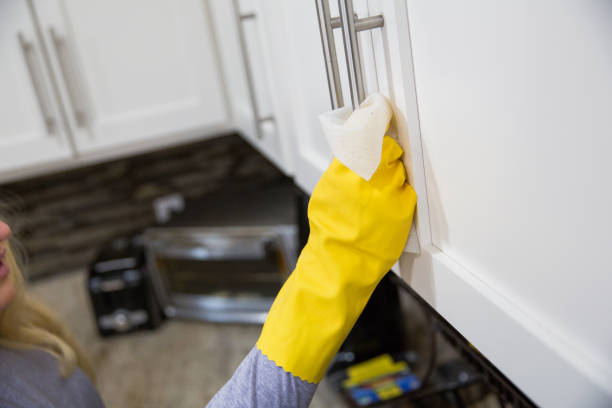 how to clean heavy grease off kitchen cabinets guide