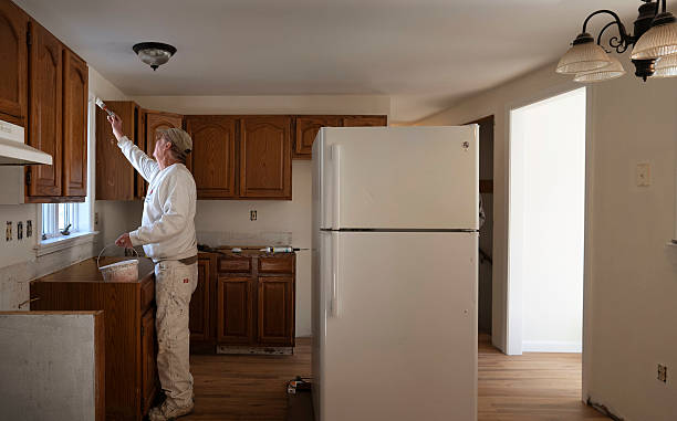 how to stain wood kitchen cabinets guide